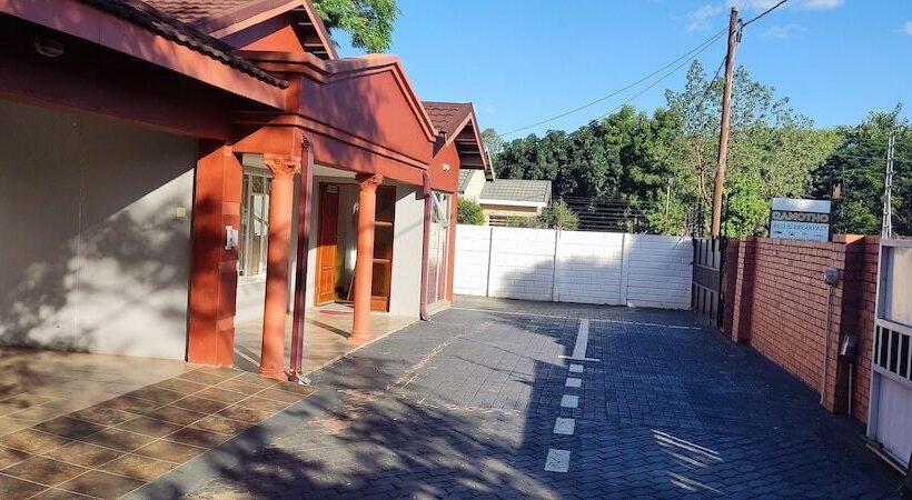 پانسیون Gamotho Bed & Breakfast