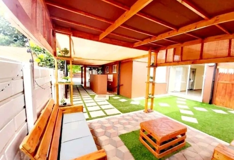 پانسیون Gamotho Bed & Breakfast