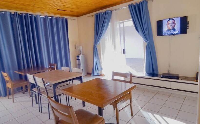 پانسیون Gamotho Bed & Breakfast