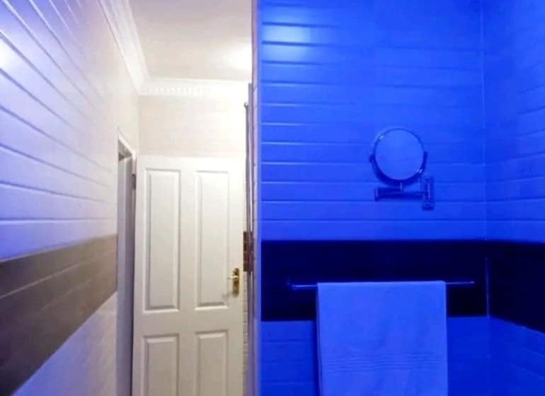 پانسیون Gamotho Bed & Breakfast