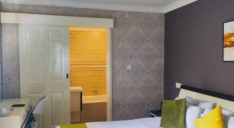 پانسیون Gamotho Bed & Breakfast