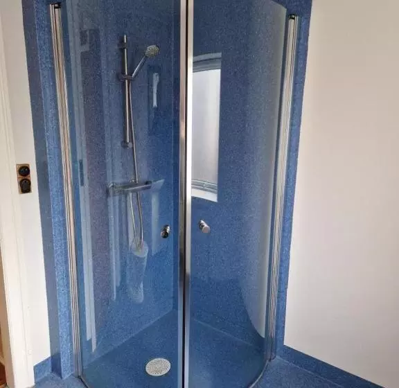 Majatalo Guesthouse Hugo