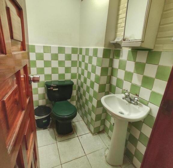 פנסיון Altamira Suites   Ibarra