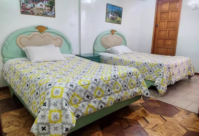 ペンション Altamira Suites   Ibarra