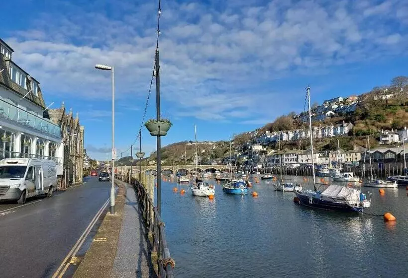 ペンション Peaceful Self Contained Room Near Looe