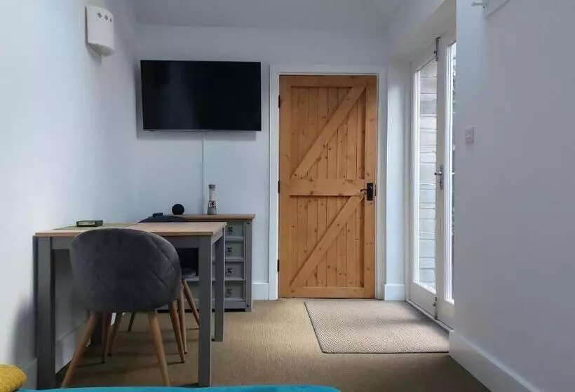 ペンション Peaceful Self Contained Room Near Looe