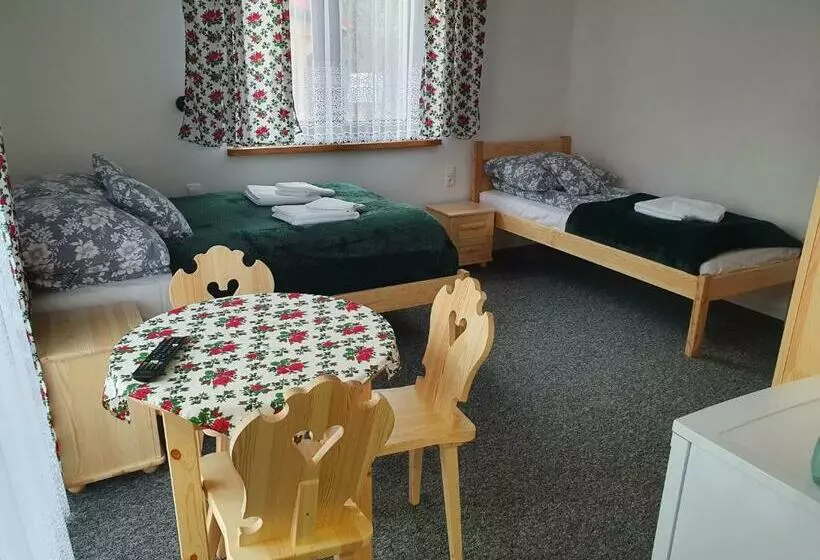 Majatalo Przy Tartaku