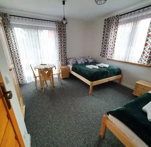 Majatalo Przy Tartaku