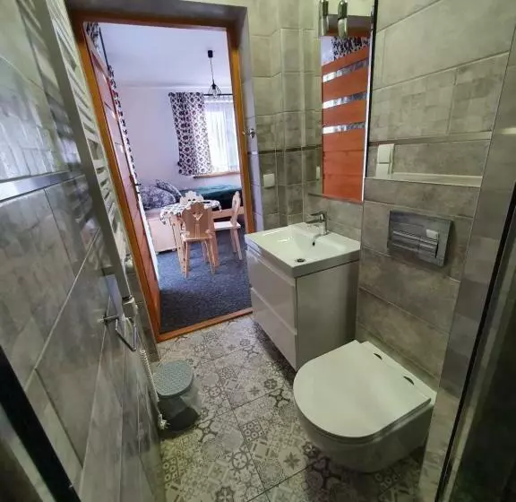 Majatalo Przy Tartaku