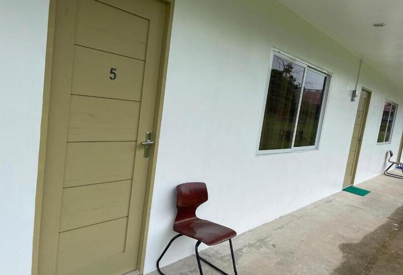 פנסיון Summer Room B