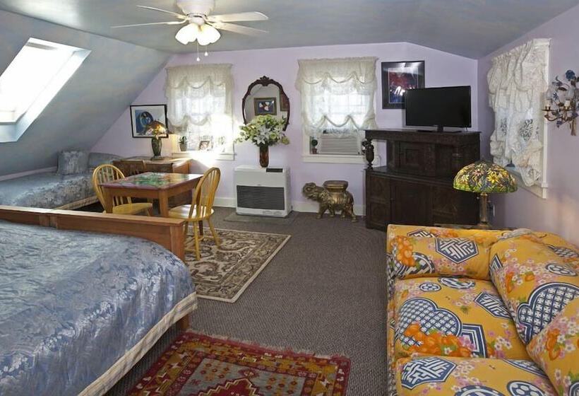 민박 Beds On Clouds