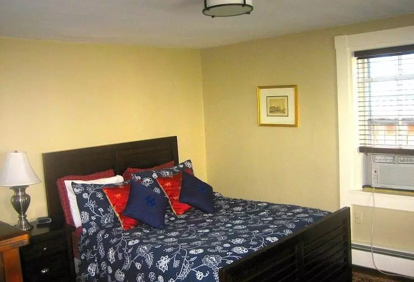 צימר Revere Guest House