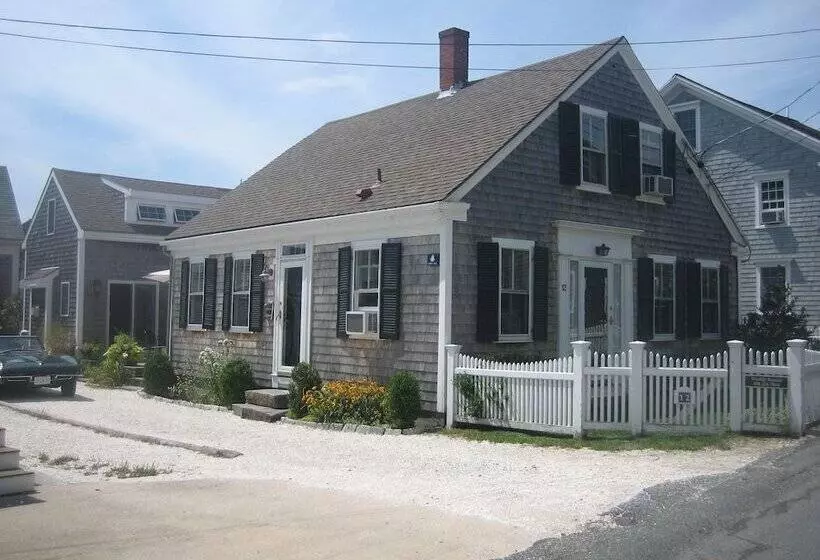 צימר Revere Guest House