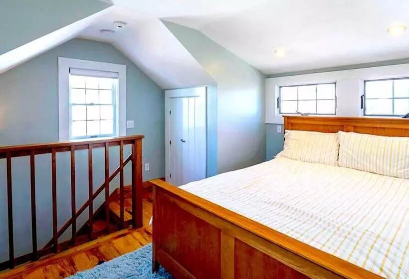 צימר Revere Guest House