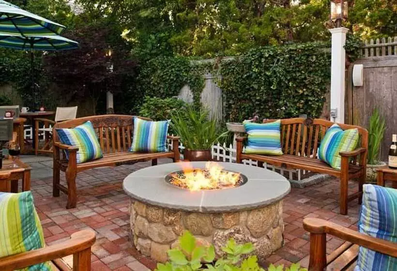 צימר Revere Guest House