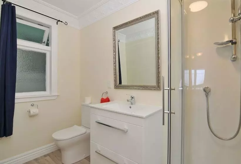 Bed and Breakfast Richmond Guest House