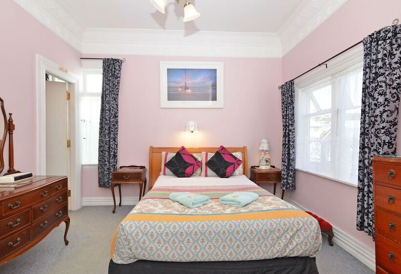 Bed and Breakfast Richmond Guest House