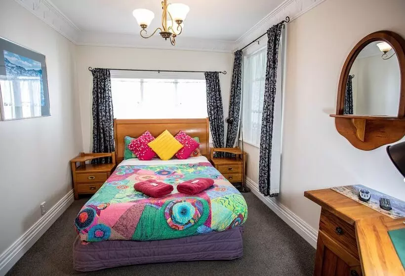 Bed and Breakfast Richmond Guest House