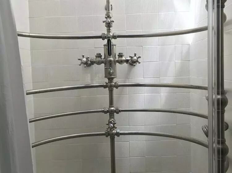 ベッドアンドブレックファースト The Inn At Irwin Gardens