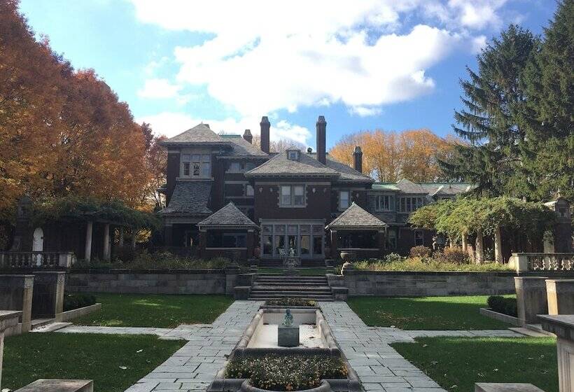 ベッドアンドブレックファースト The Inn At Irwin Gardens