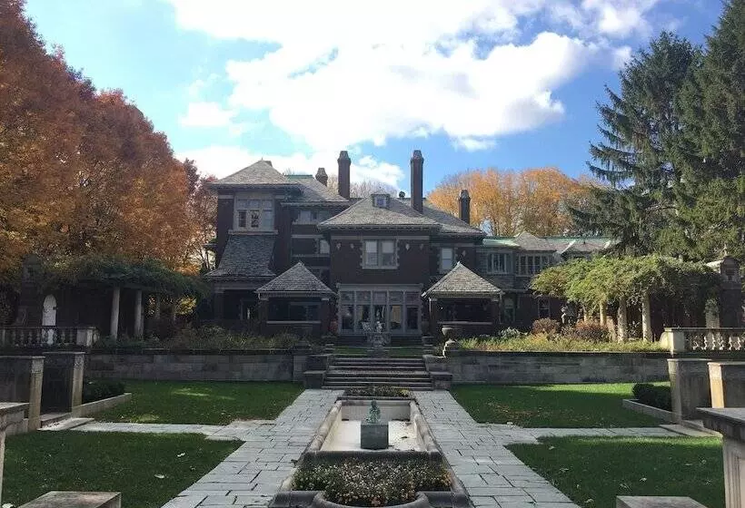 ベッドアンドブレックファースト The Inn At Irwin Gardens