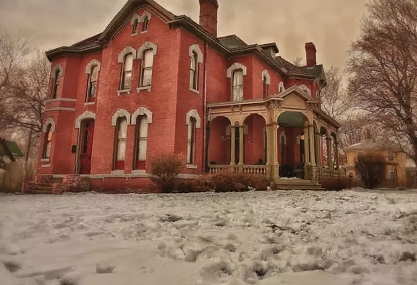 住宿加早餐 Whiskey Mansion