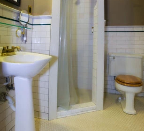 민박 Whiskey Mansion