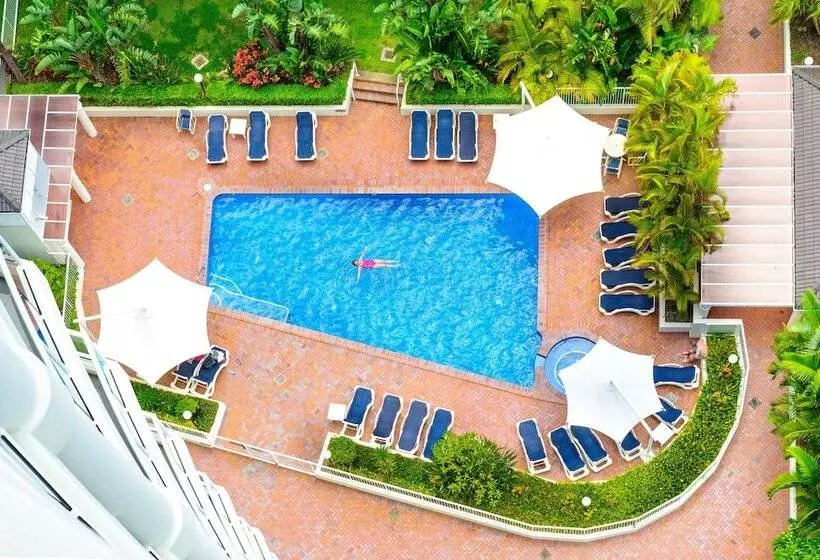 The Crest Apartments