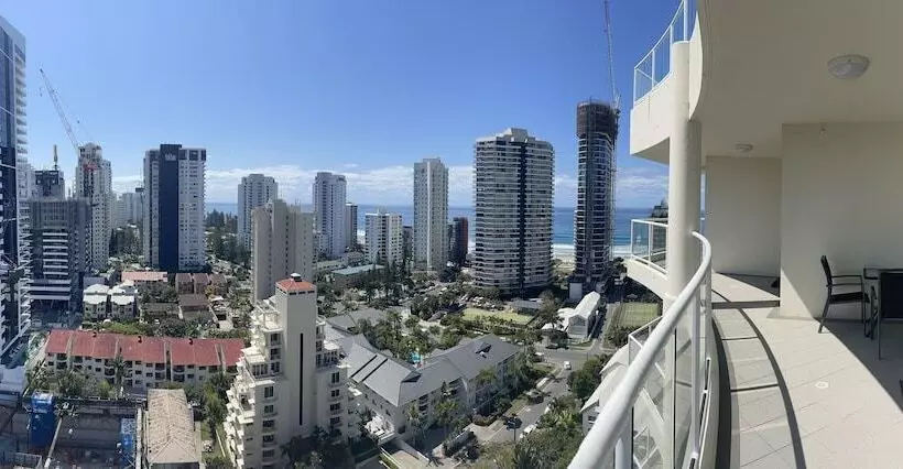 The Crest Apartments