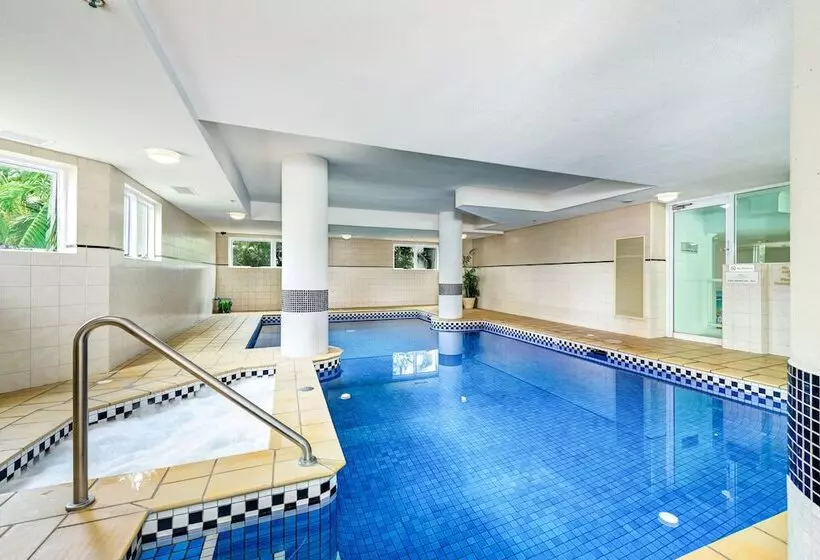 The Crest Apartments