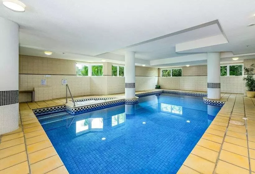 The Crest Apartments