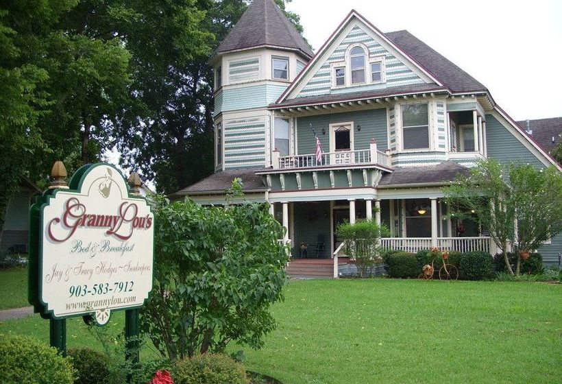 Granny Lou's Bed And Breakfast