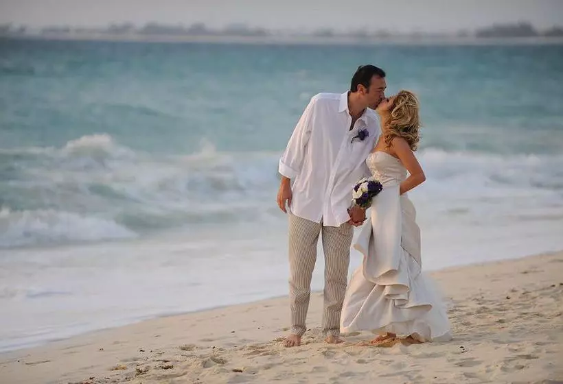 ホテル Coral Stone Club