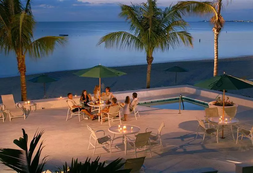 ホテル Coral Stone Club