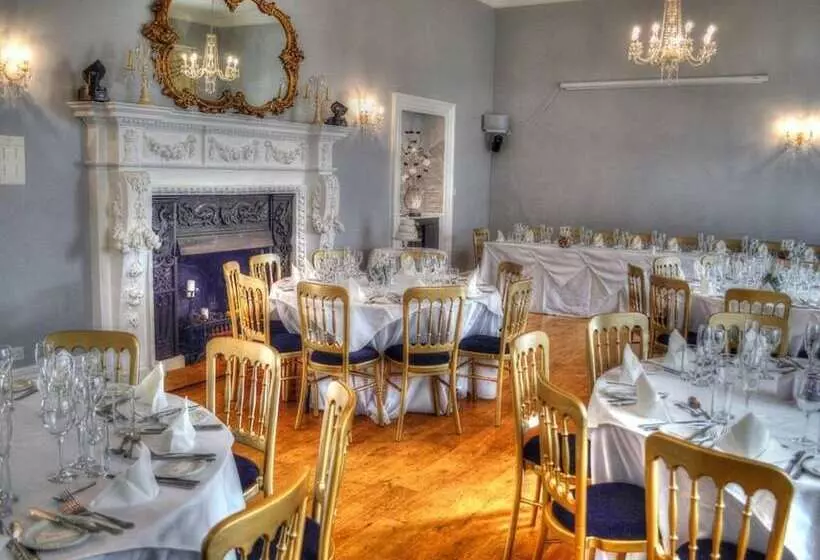 Hotel Dunster Castle