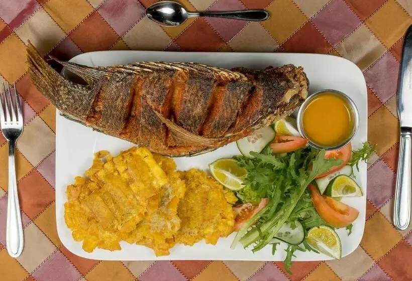 هتل El Silencio Del Campo