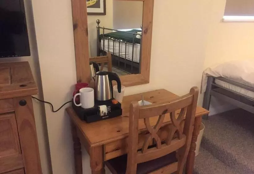 Hotelli Findon Rest Ltd