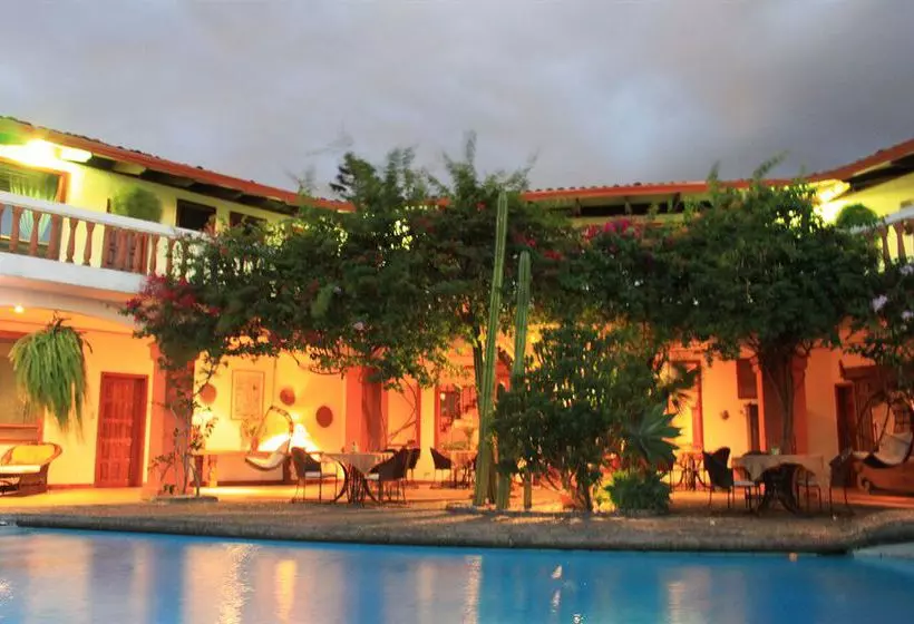 בית מלון כפרי Posada Canal Grande