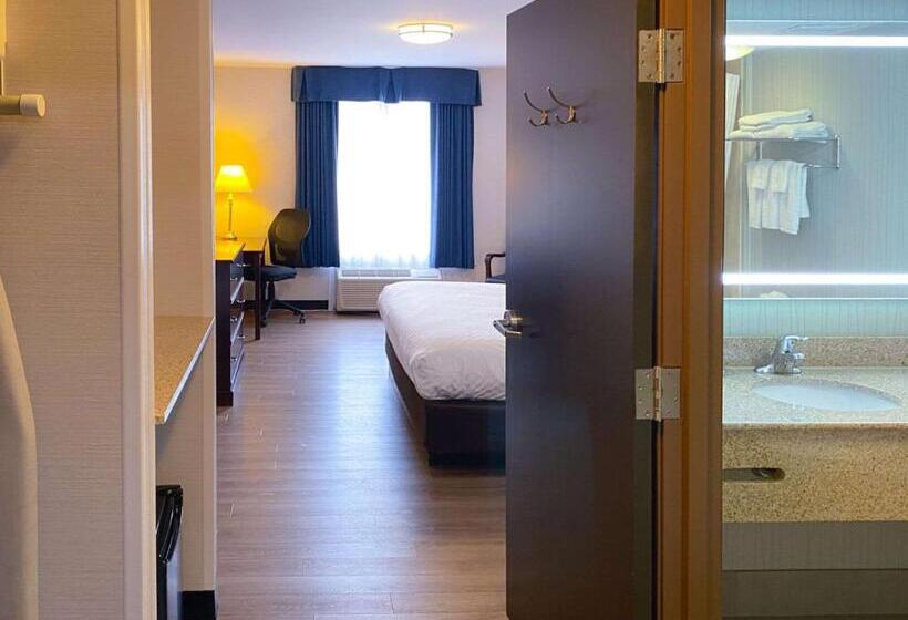 فندق Quality Inn