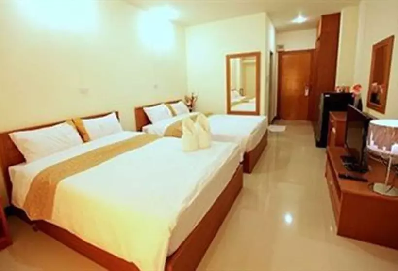 Rafael Hotel And Mansion Bangkok   Sha Extra Plus Certified