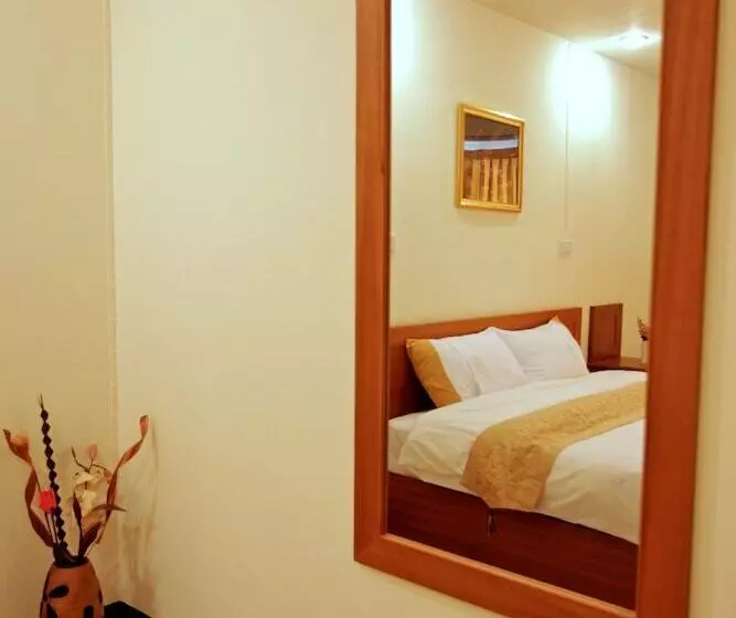 Rafael Hotel And Mansion Bangkok   Sha Extra Plus Certified