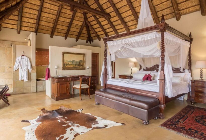 בית מלון כפרי Karongwe Portfolio   Shiduli Private Game Lodge