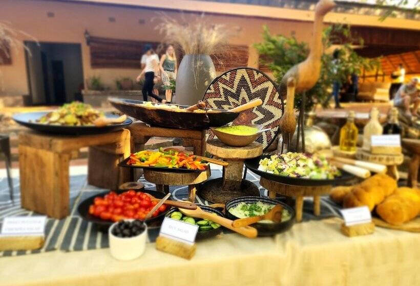 בית מלון כפרי Karongwe Portfolio   Shiduli Private Game Lodge