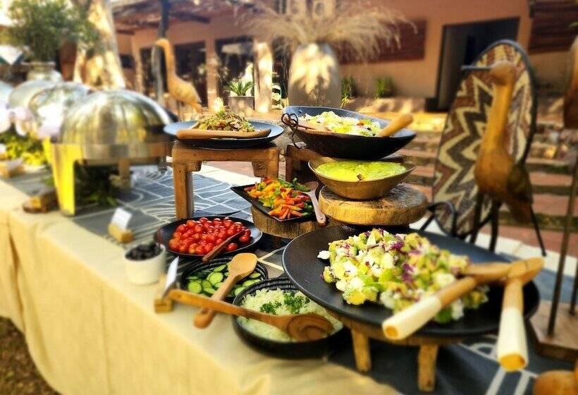 בית מלון כפרי Karongwe Portfolio   Shiduli Private Game Lodge