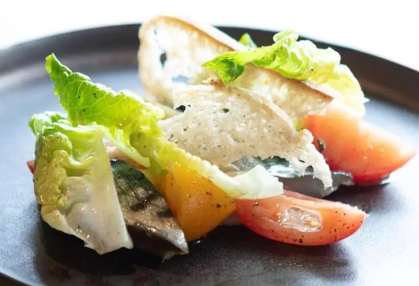 هتل The Rose & Crown, Ashbury