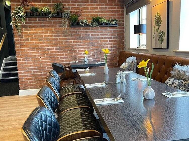 فندق The Royal Oak