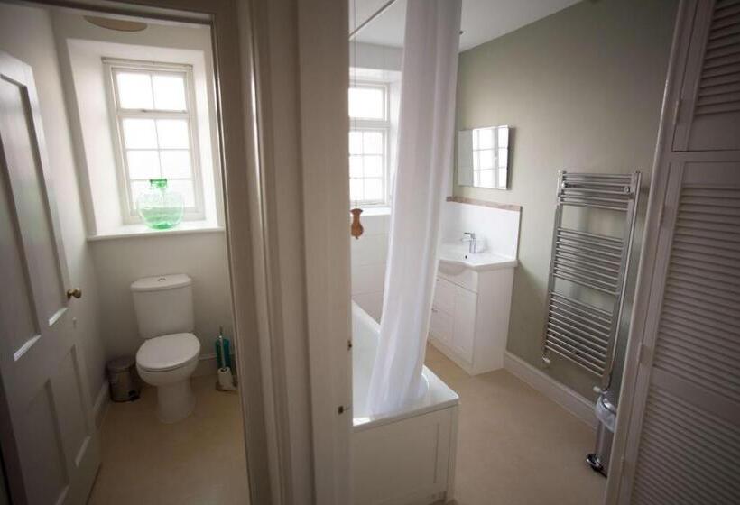 בית מלון כפרי The Scott Arms