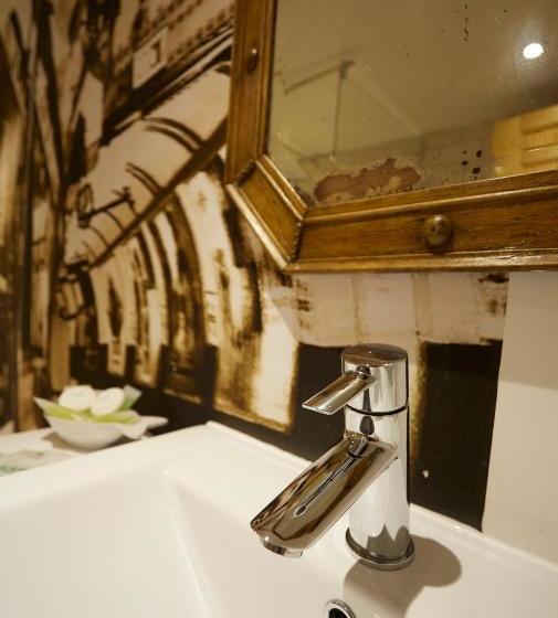 Lower Drayton Farm B&b