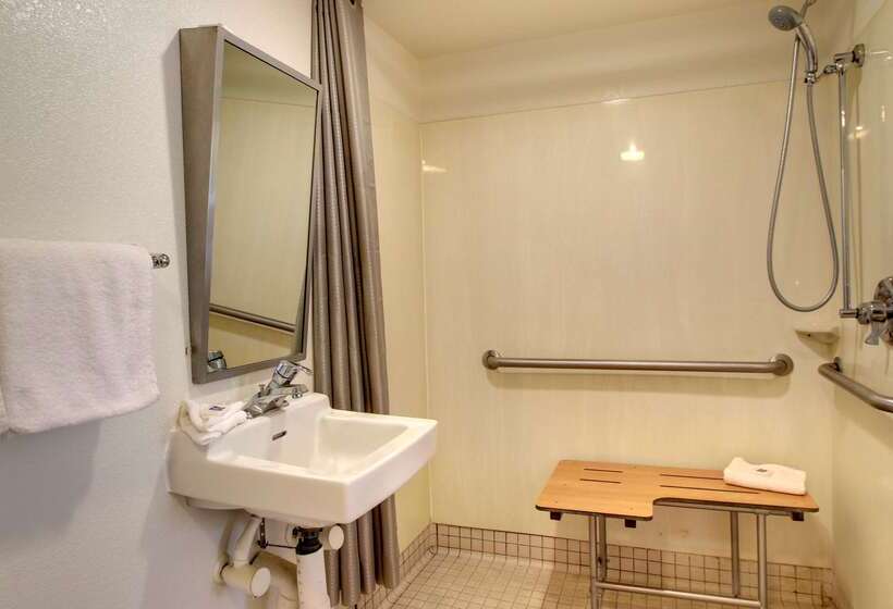 Motel 6 Cedar Rapids, Ia