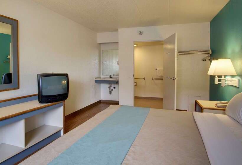 Motel 6 Cedar Rapids, Ia